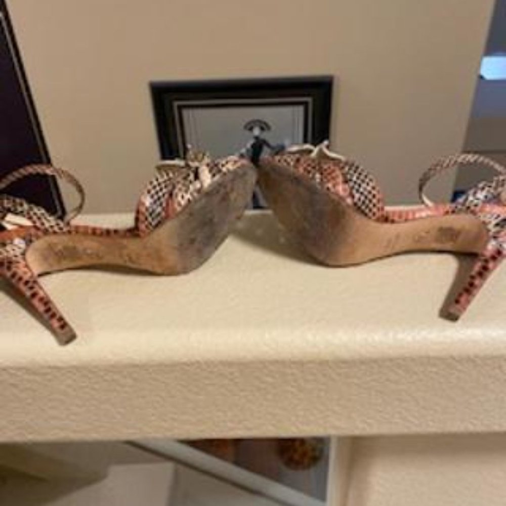 Vince Camuto Signature VI-BETTIE Heels - Picture 6 of 9